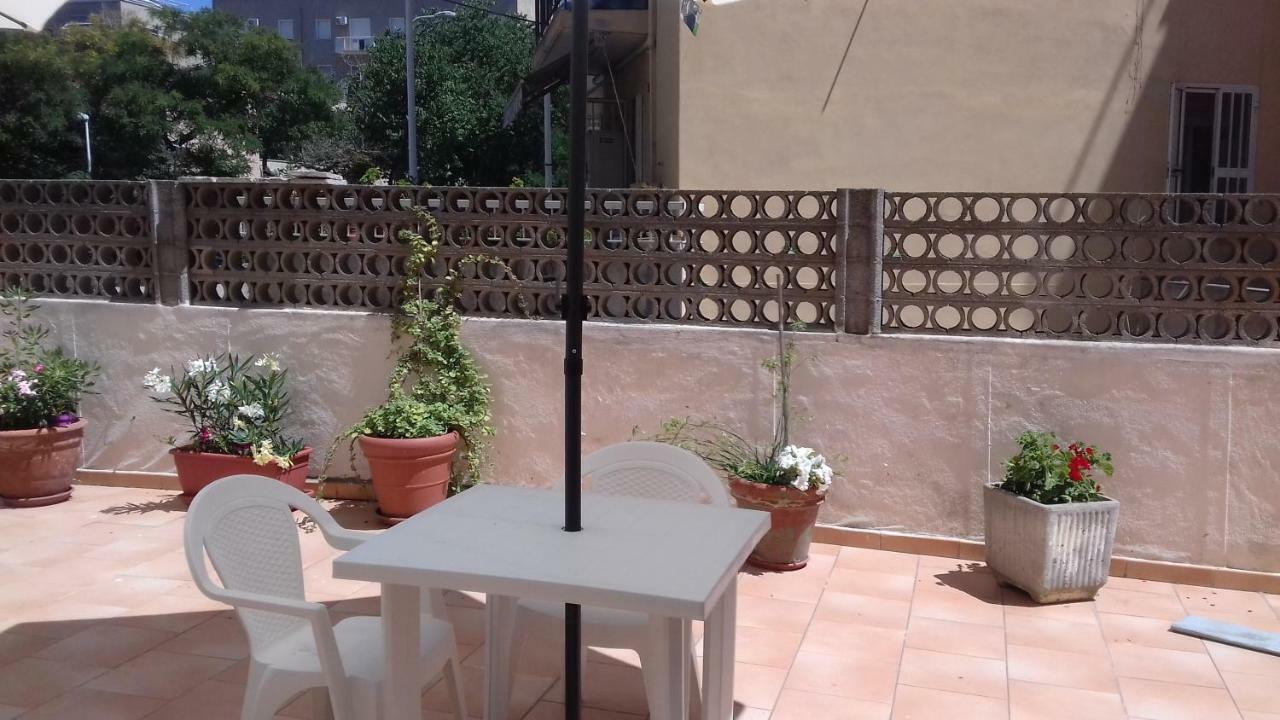 Camere In Affitto Sassari Bagian luar foto