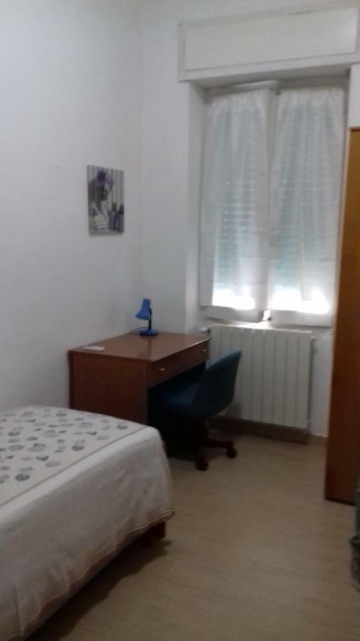 Camere In Affitto Sassari Bagian luar foto